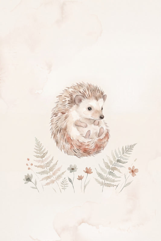 Akwarelowa ilustracja jeżyka wśród paproci i polnych kwiatów na kremowym tle — plakat POLANA